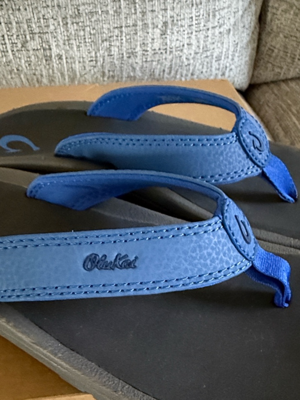 OluKai Boys Ohana Flip Flops Blue & Dark Gray - Picture 5 of 5